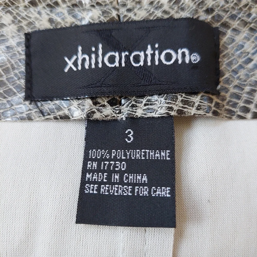 Xhiliration mini skirt NWOT